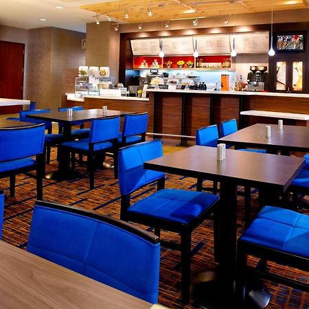 Courtyard Tampa Oldsmar Hotel Ngoại thất bức ảnh