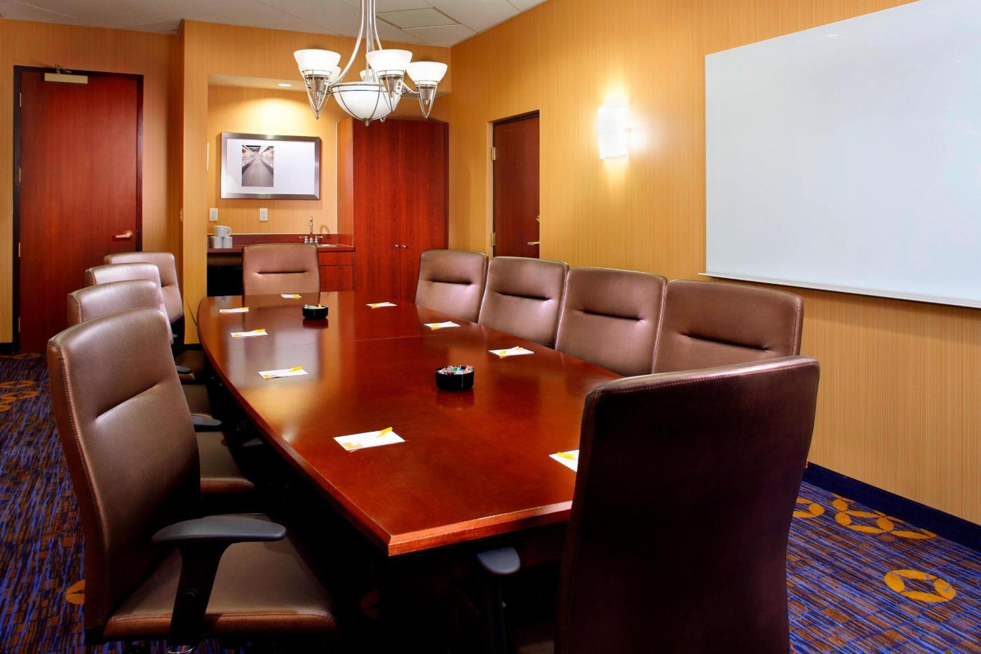 Courtyard Tampa Oldsmar Hotel Ngoại thất bức ảnh