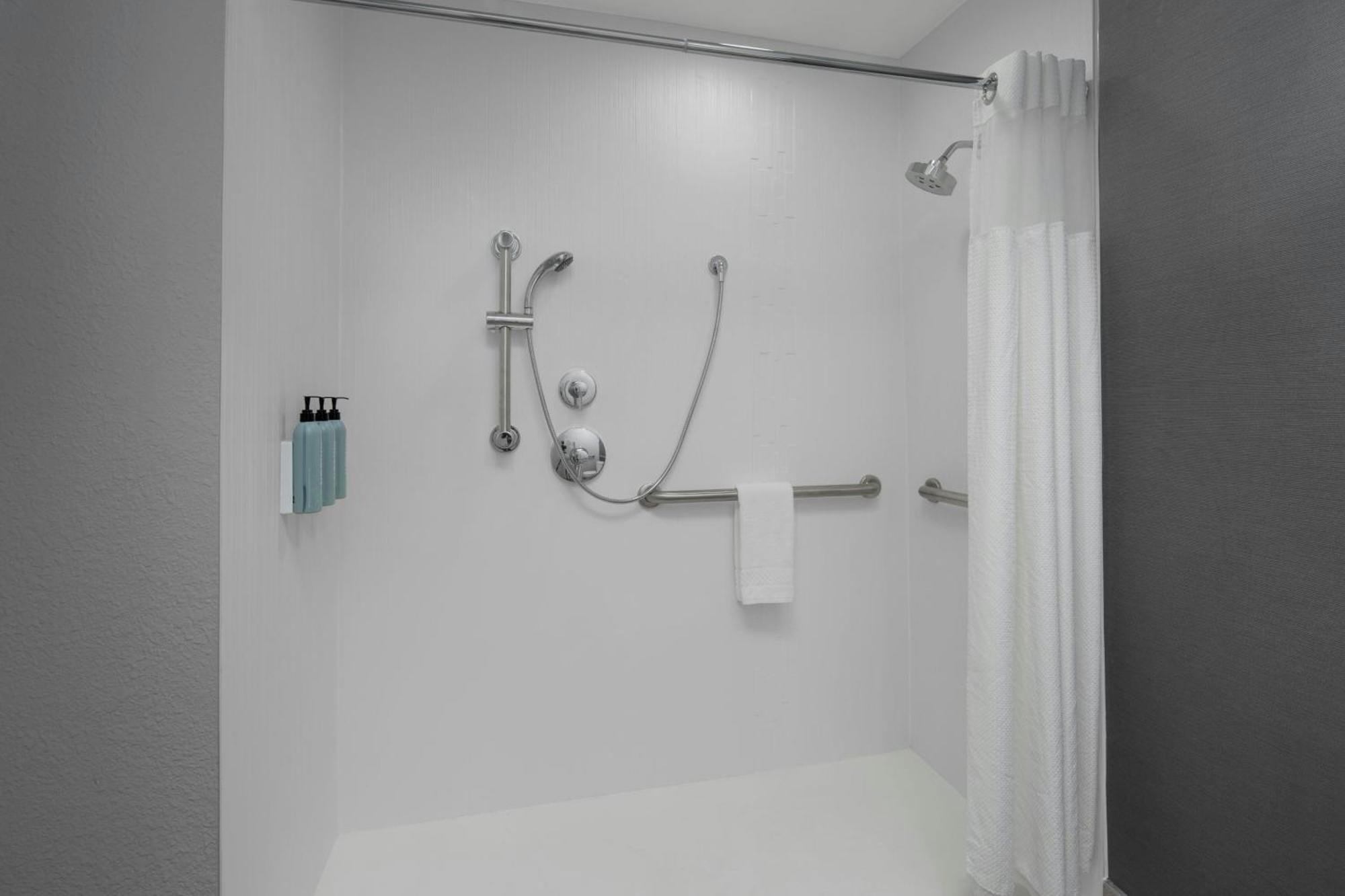 Courtyard Tampa Oldsmar Hotel Ngoại thất bức ảnh