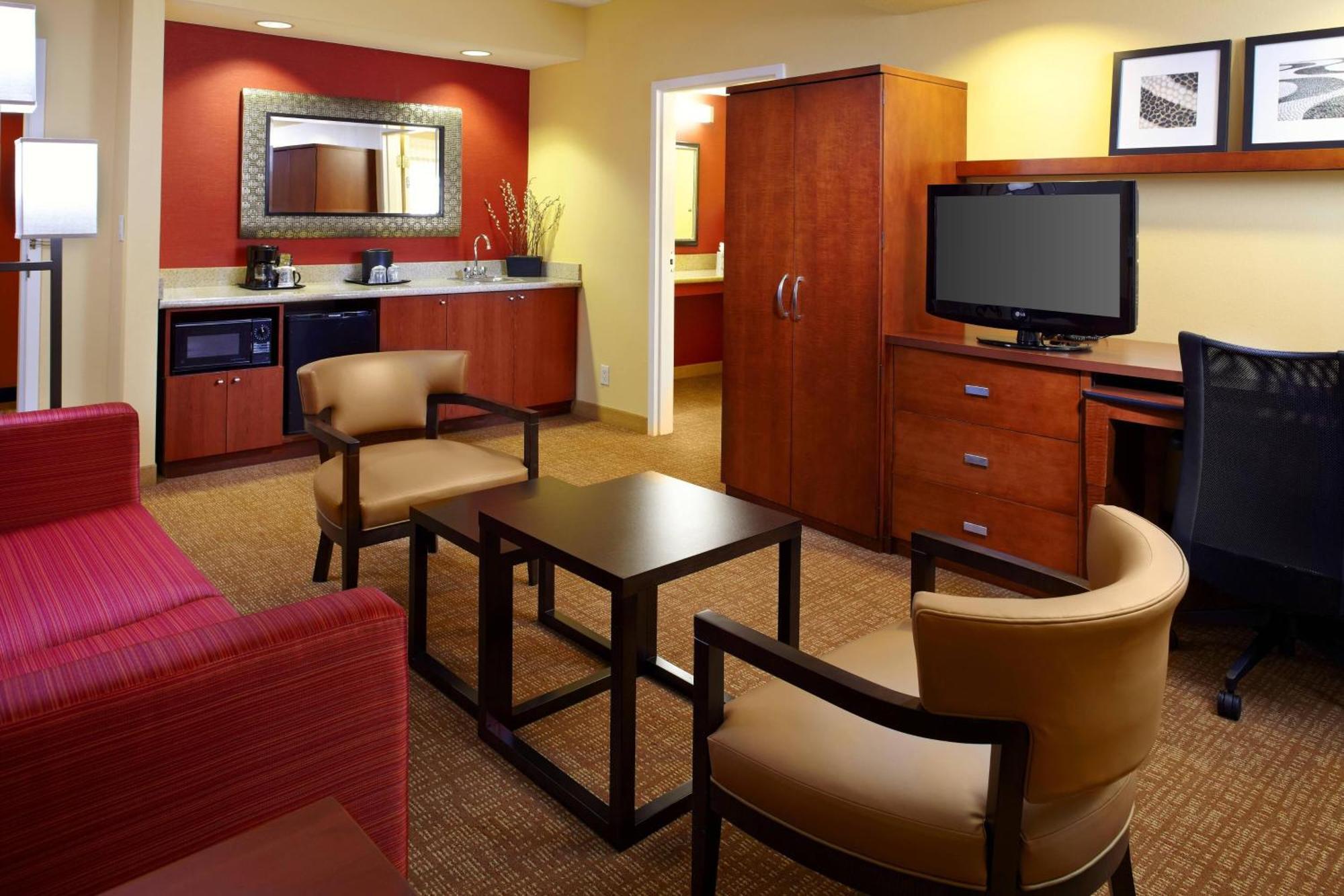 Courtyard Tampa Oldsmar Hotel Ngoại thất bức ảnh
