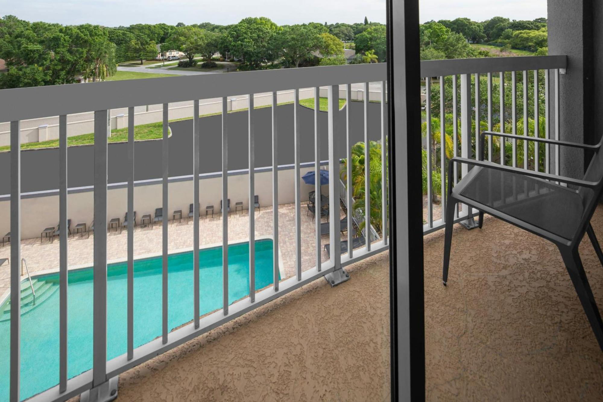 Courtyard Tampa Oldsmar Hotel Ngoại thất bức ảnh